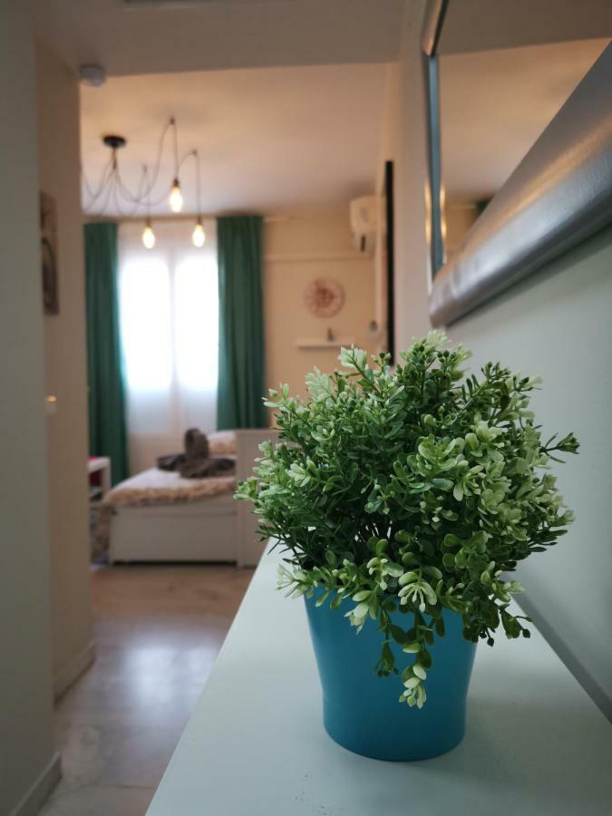 **** Genuar Apartments Malaga Center المظهر الخارجي الصورة
