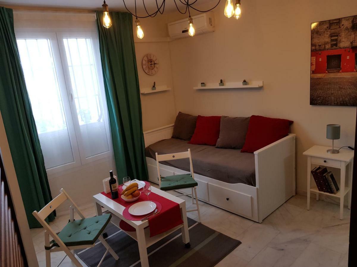**** Genuar Apartments Malaga Center المظهر الخارجي الصورة