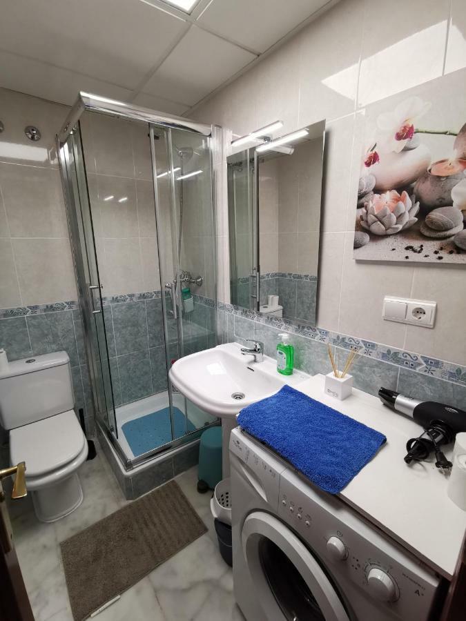 **** Genuar Apartments Malaga Center المظهر الخارجي الصورة